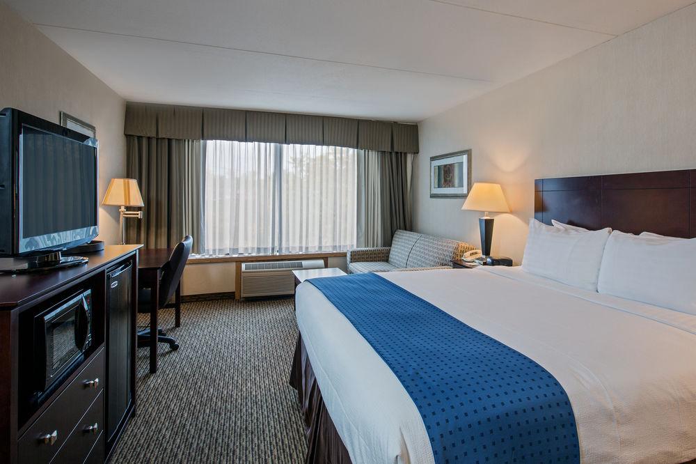 Fairfield Inn & Suites Springfield Енфілд Екстер'єр фото