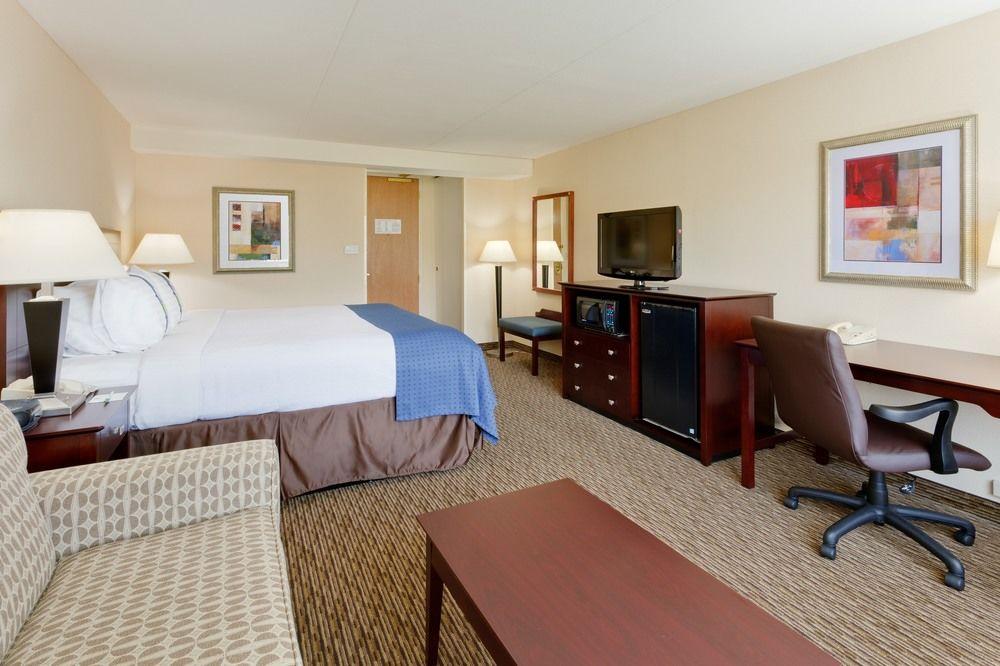 Fairfield Inn & Suites Springfield Енфілд Екстер'єр фото
