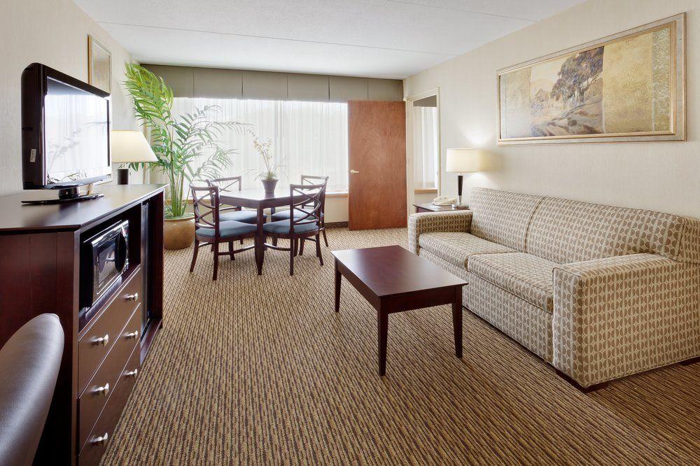Fairfield Inn & Suites Springfield Енфілд Екстер'єр фото