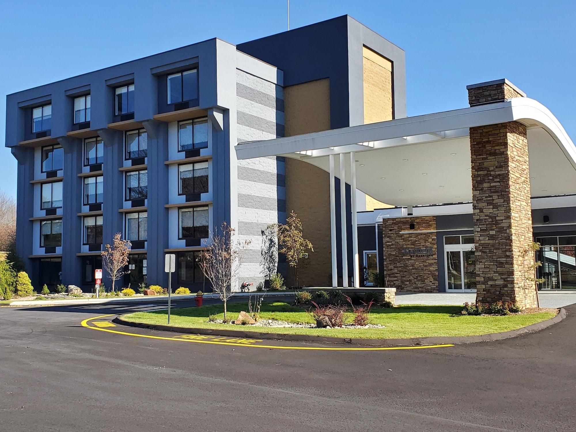 Fairfield Inn & Suites Springfield Енфілд Екстер'єр фото