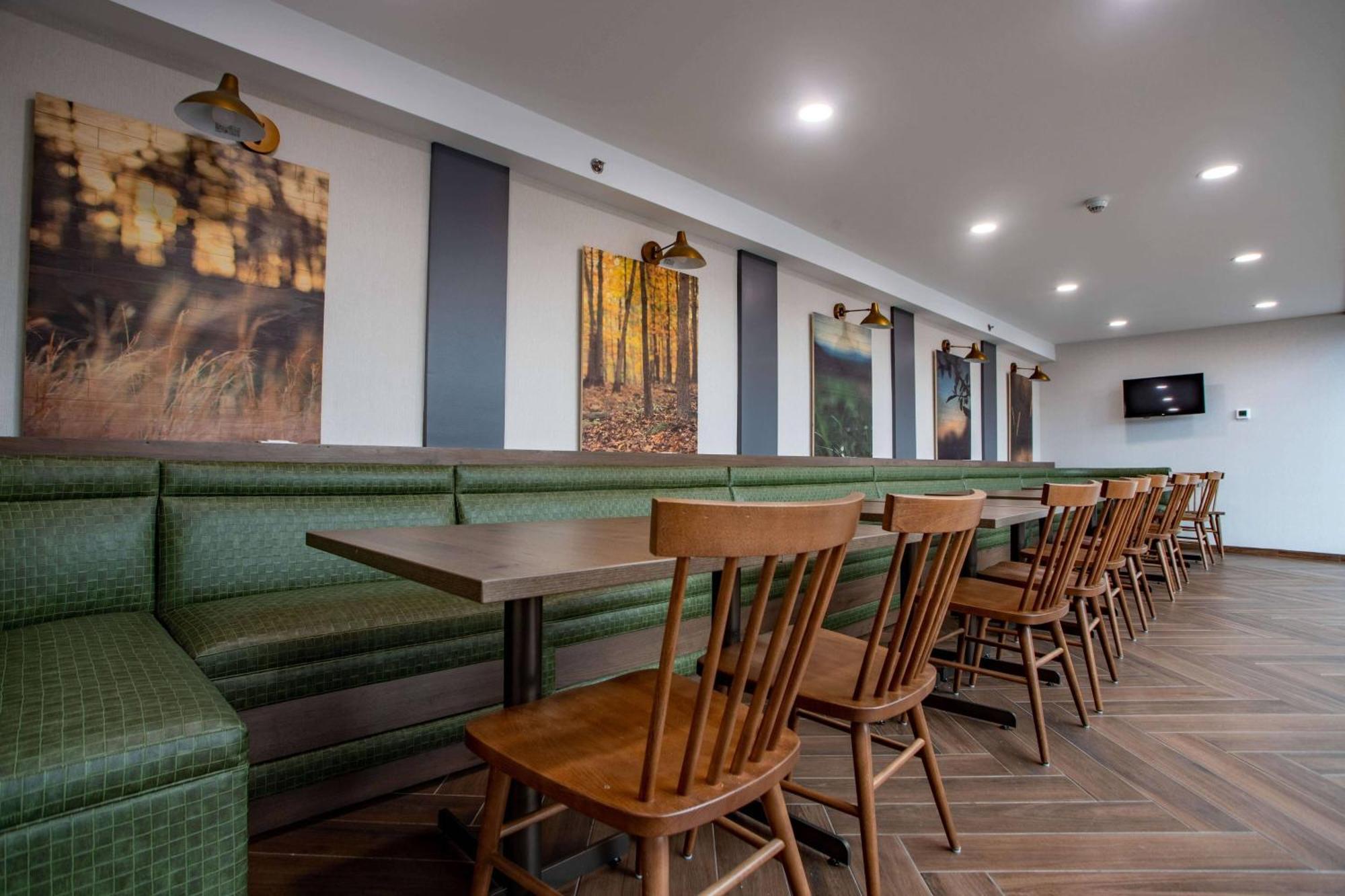 Fairfield Inn & Suites Springfield Енфілд Екстер'єр фото